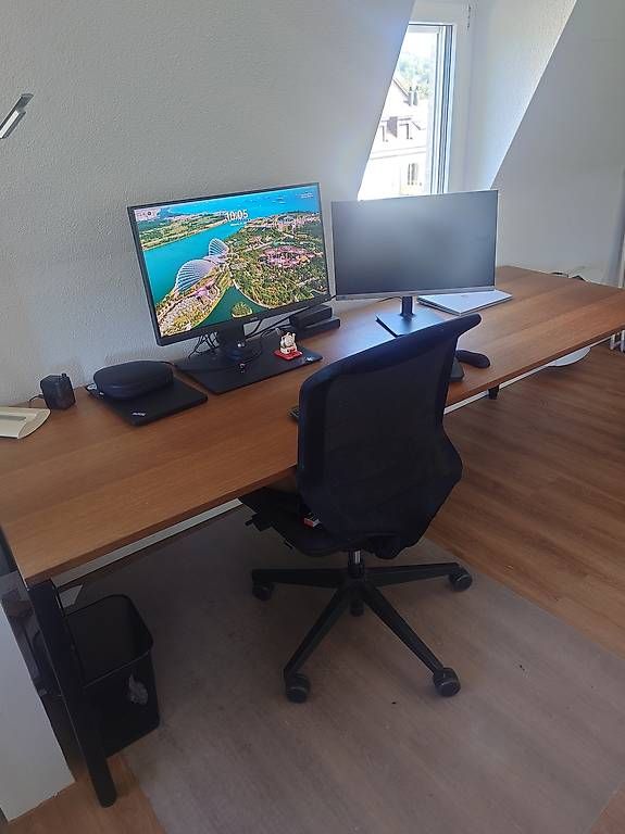 Scrivanie: Lista Office Büro Tisch  – Usato da Winterthur venduto da rockyro88