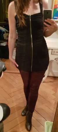 NEU!! H&M Divided Sexy Minikleid mit Reissverschluss S