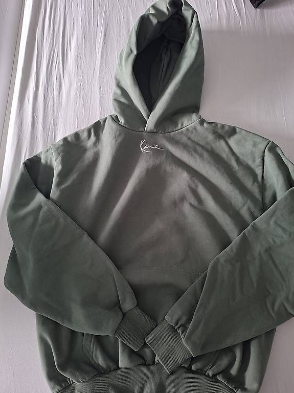 Maglioni & Felpe: Karl Kani Hoodie Gr. S – Usato da Wilderswil venduto da syr_gb6w