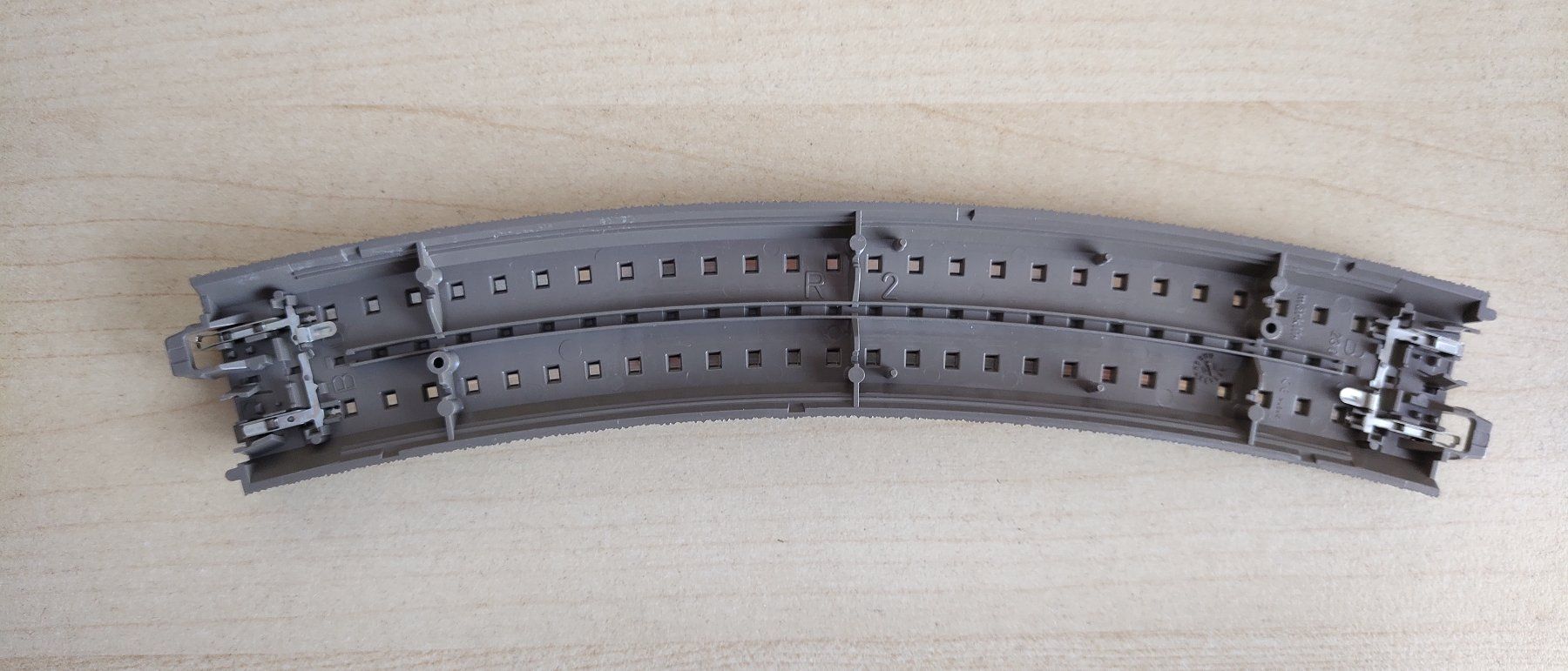 Trix Modellini di ferrovie: Trix C-Gleis 62230 gebogenes Gleis R2 – Usato da Münsingen venduto da Rufer34 3