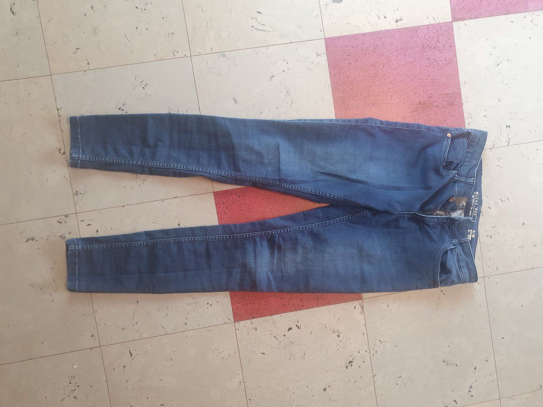 Jeans: Jeans – Usato da Moosseedorf venduto da Sonnenschein.. 1