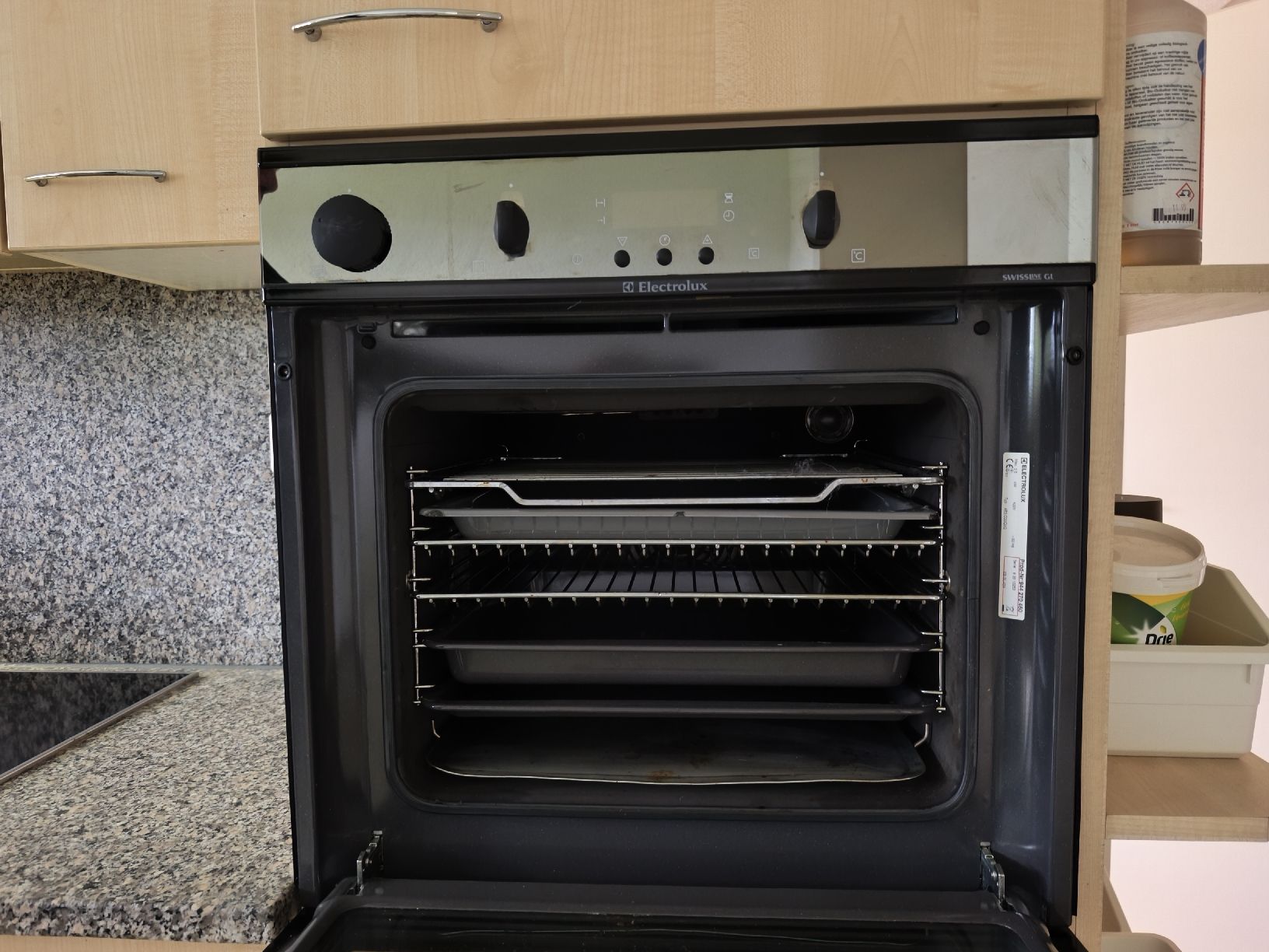 Cucine complete: Gratis Küche mit Granit Arbeitsplatte – Usato da Zürich venduto da GoofBar 4