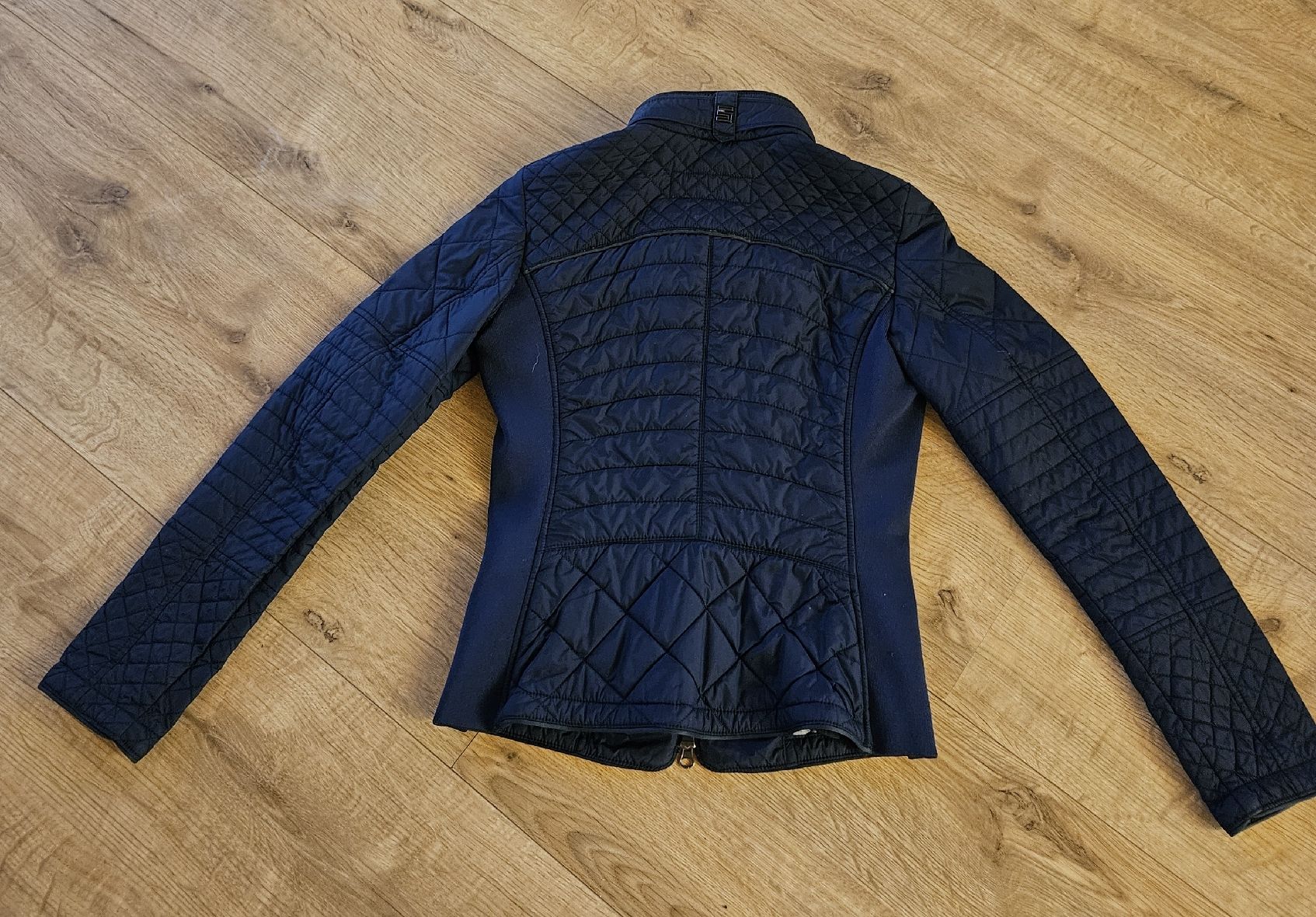 Cinque Giacche: Damen Jacke von CINQUE GR.34 – Usato da Rhäzüns venduto da inf_rcj7 1