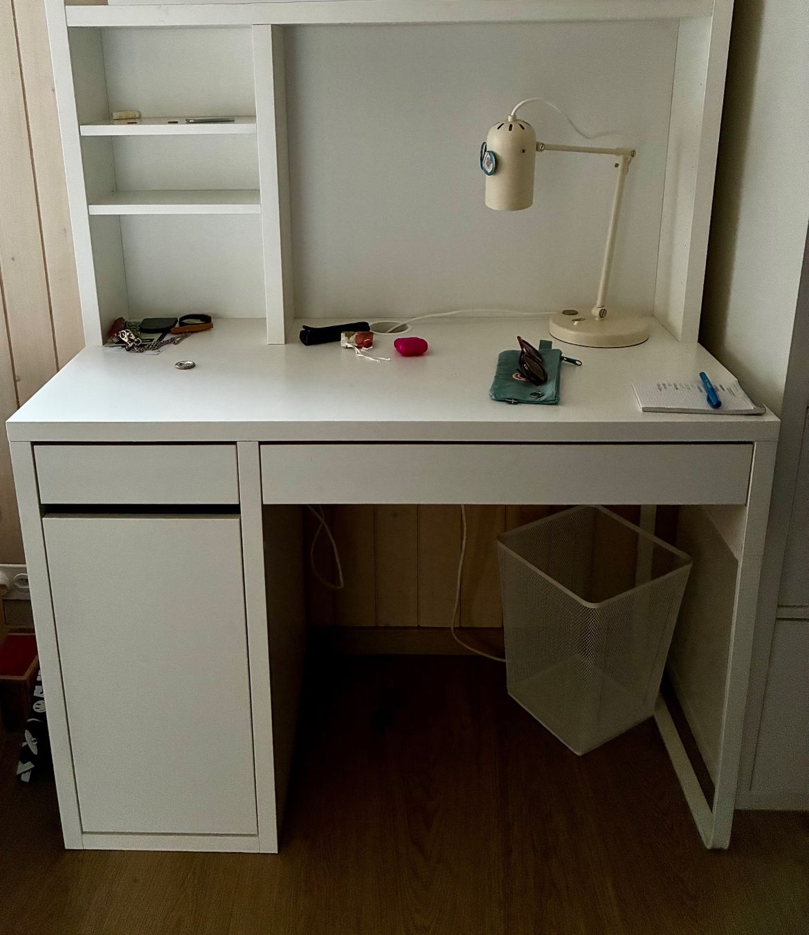 Ikea Scrivanie: Ikea Schreibtisch – Usato da Winterthur venduto da 4Klang 1