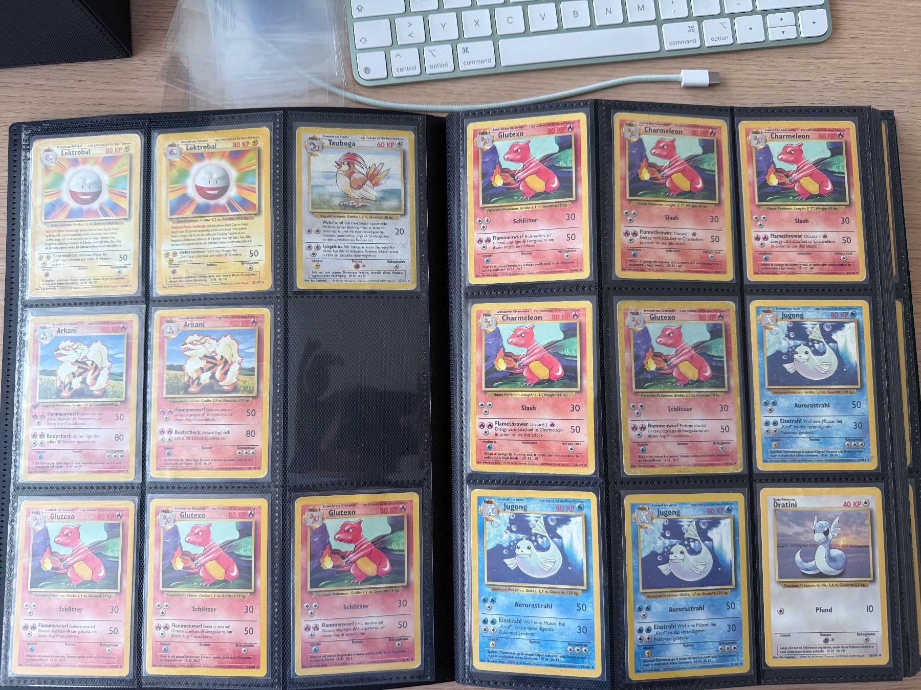 Pokémon Sammelbilder & Trading cards: Pokémon Base Set Ordner – ca. 400 Karten – Gebraucht aus Riehen von Verkaufen21 1