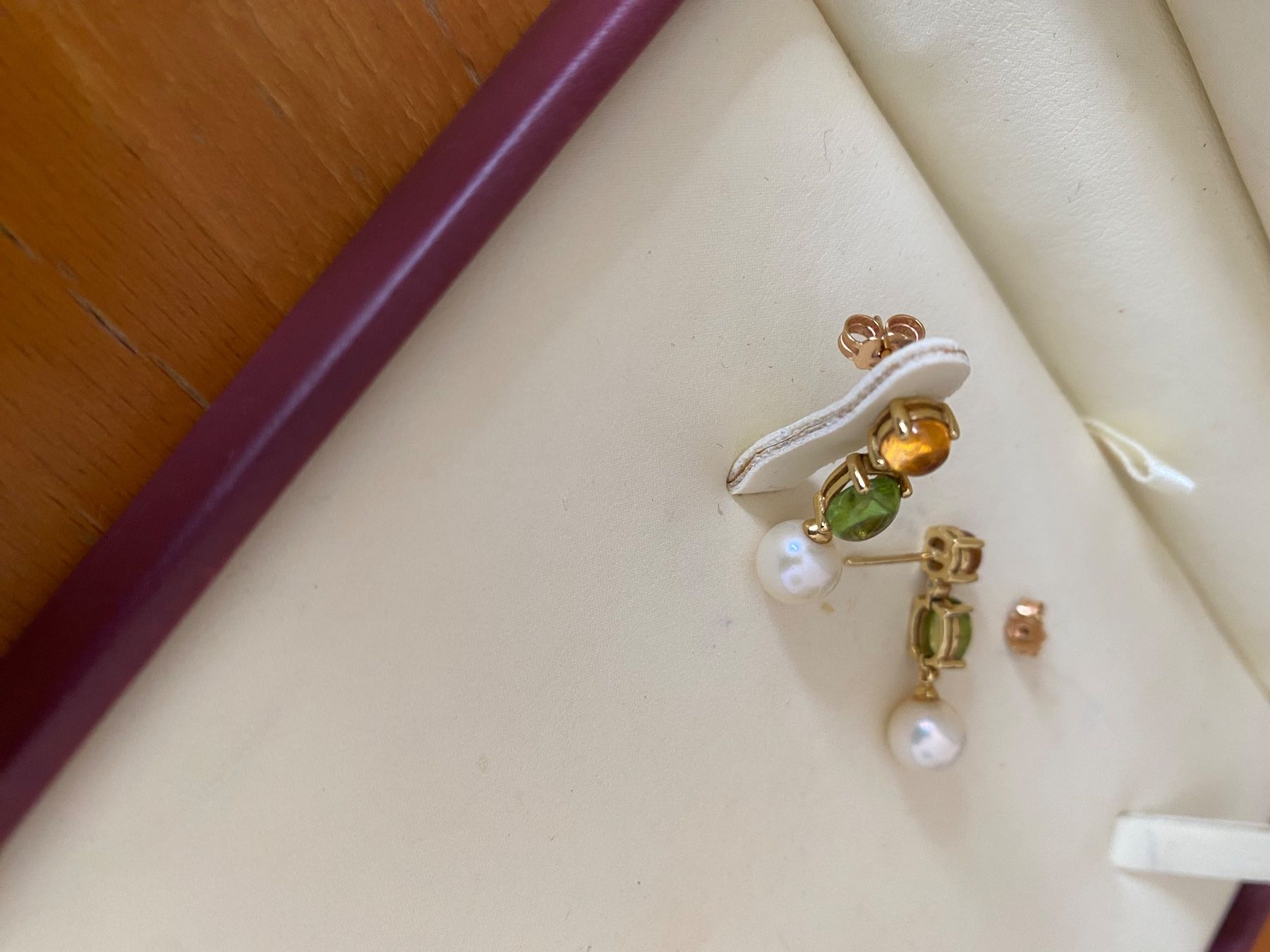 Orecchini pendenti & Orecchini a lobo: boucle d'oreille – Usato da fribourg venduto da iris18 5