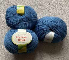 6 x ca. 50 g Merino Wool, blau