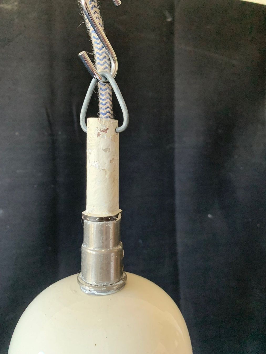 Kronleuchter & Deckenlampen: Eine alte Kugelleuchte Deckenlampe, Opalglas Deckenleuchte – Gebraucht aus Wallisellen von zappenduster 4
