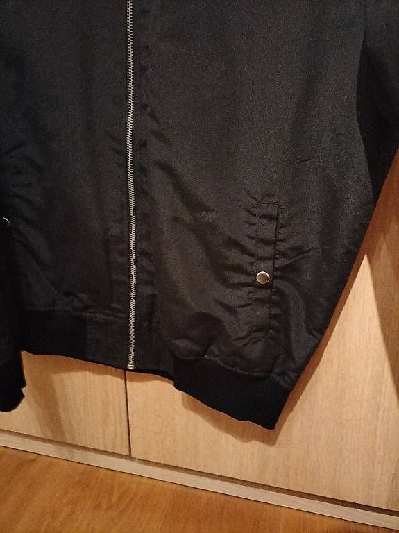 Giacche: Jacke schwarz – Usato da Schwyz venduto da rap_z7ny 2