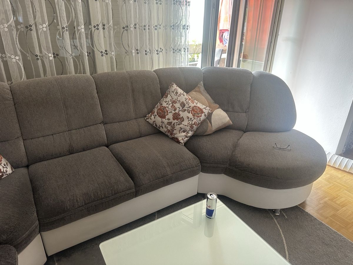 Sofas: Grosse Ecksofa-Garnitur zu verkaufen – D'occasion à Aesch BL par fjo_9265 1
