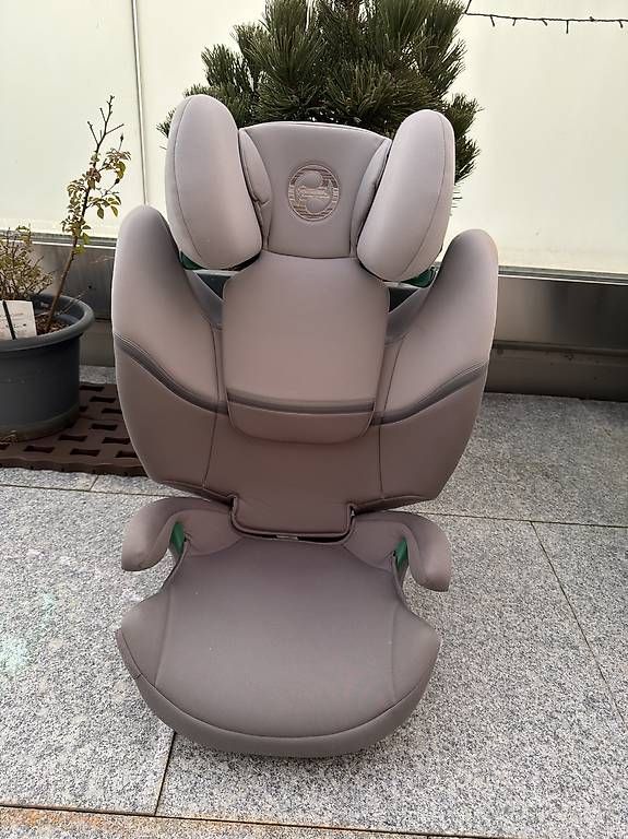 Cybex Seggiolini per auto: Cybex autositz 100-150 cm – Usato da Aeschi SO venduto da Oceana.Indigo 3