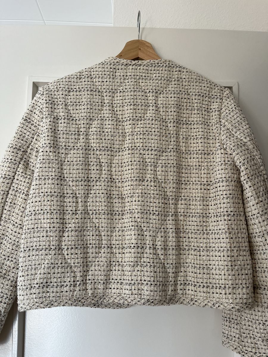 Zara Giacche: Zara padded tweed jacket – Nuovo (secondo la descrizione) da Lausanne venduto da NoraPlethora 1