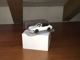 Porsche 911 (Typ 930) Cabriolet 1/43 no Minichamps