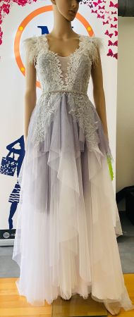 HOCHZEITSKLEIDER
