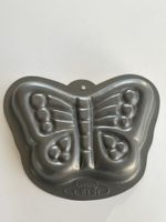 Backform Schmetterling Leisi grau Metall (I36)