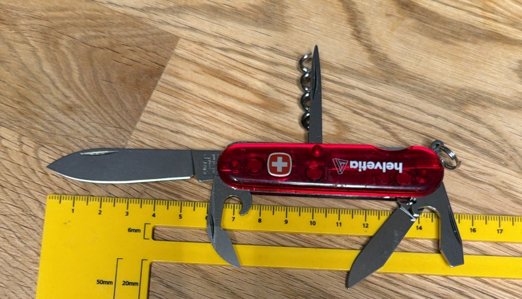 Wenger Taschenmesser: WENGER SACKMESSER HELVETIA – Gebraucht aus Zürich von Frei-Occasionen 9