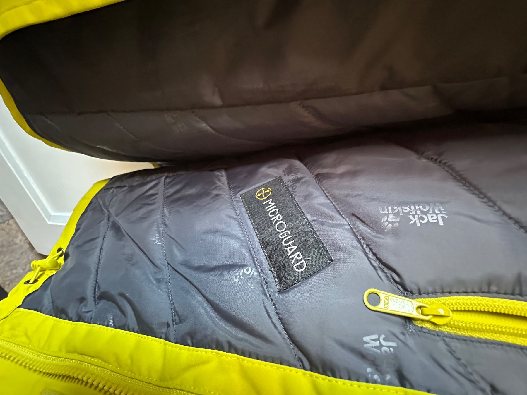 Jack Wolfskin Jacken: Jack Wolfskin Microguard Jacke – Gebraucht aus Oberwil BL von DavidBVB 3