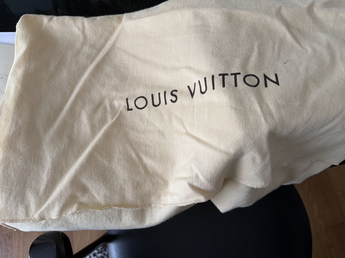 Louis Vuitton Borse da donna: Louis Vuitton Estrela MM – Nuovo (secondo la descrizione) da Unterägeri venduto da Ticino72 6
