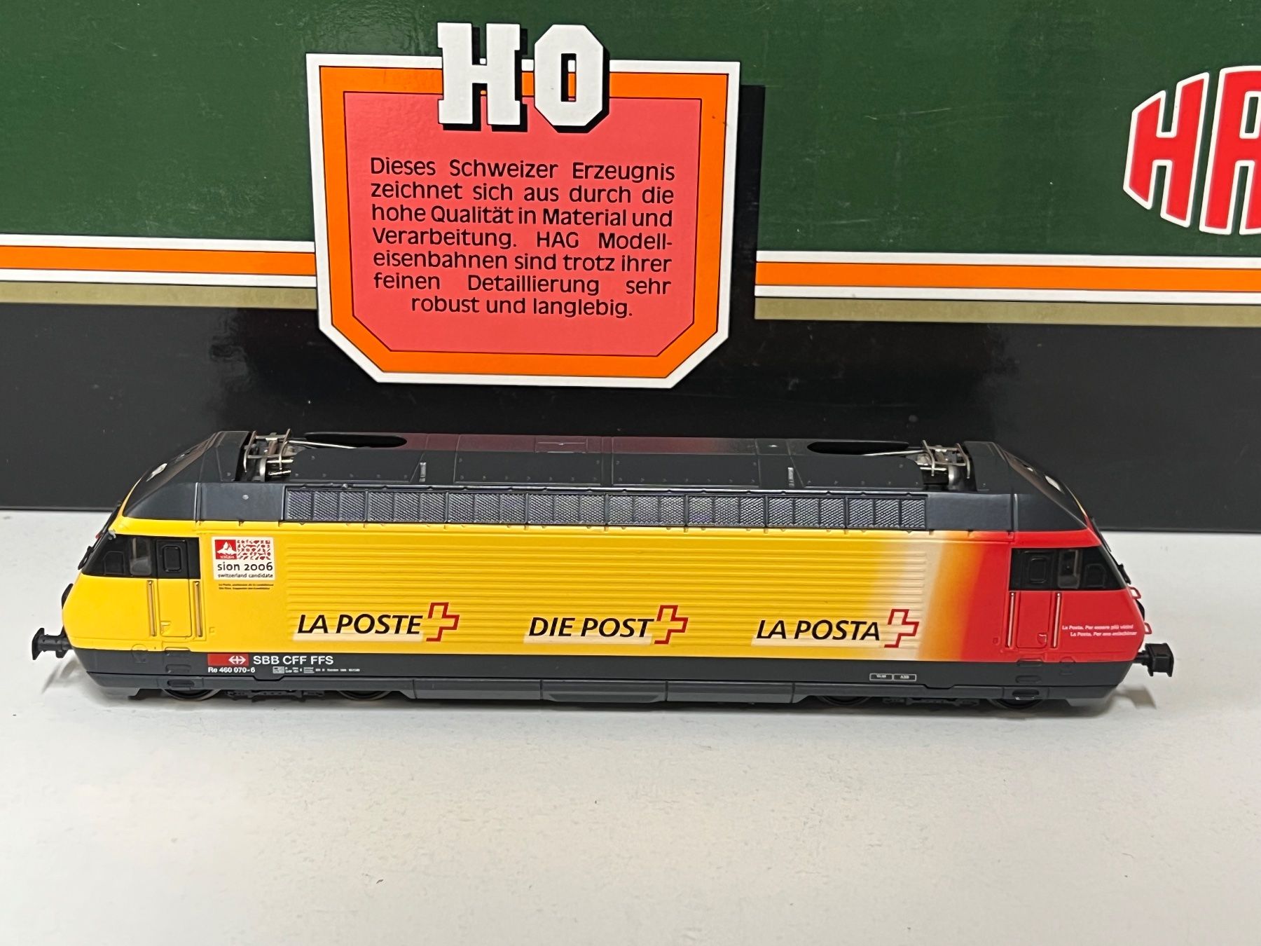 Hag Modellini di ferrovie: HAG Re 4/4 SBB POST Typ 460 Nr.281 H0 DC Analog – Usato da Neuenhof venduto da ludovicco 2