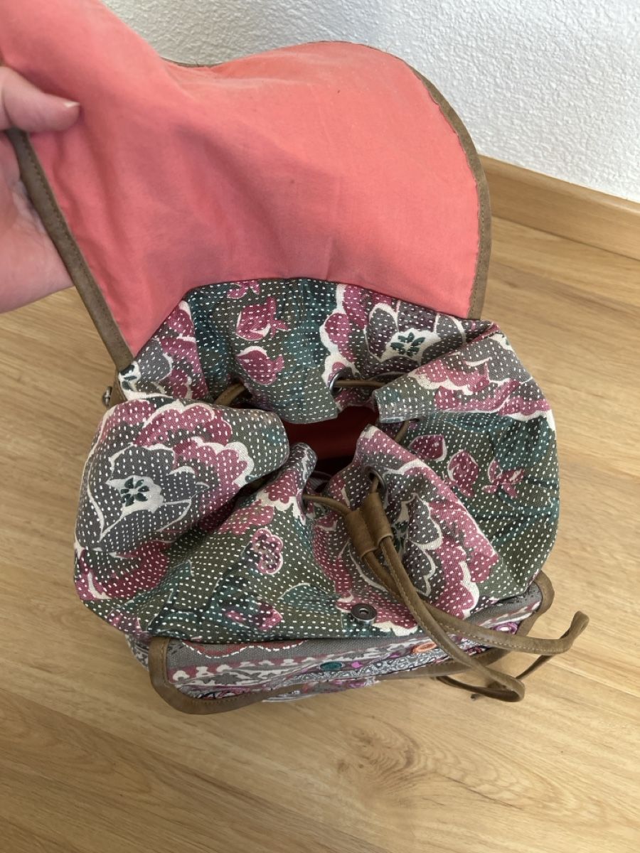 Zaini: Süsser Rucksack für Freizeit – Nuovo (secondo la descrizione) da Lindau venduto da Caemi77 4