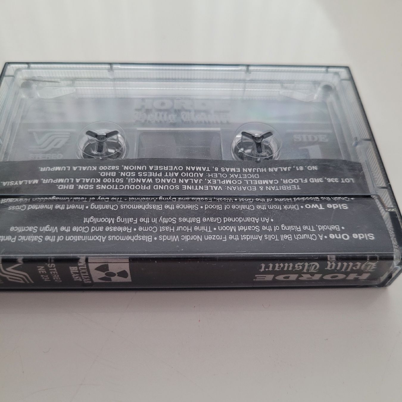 Musicassette: Horde - Hellig Usvart – Usato da Münsingen venduto da Drachenwurst 1