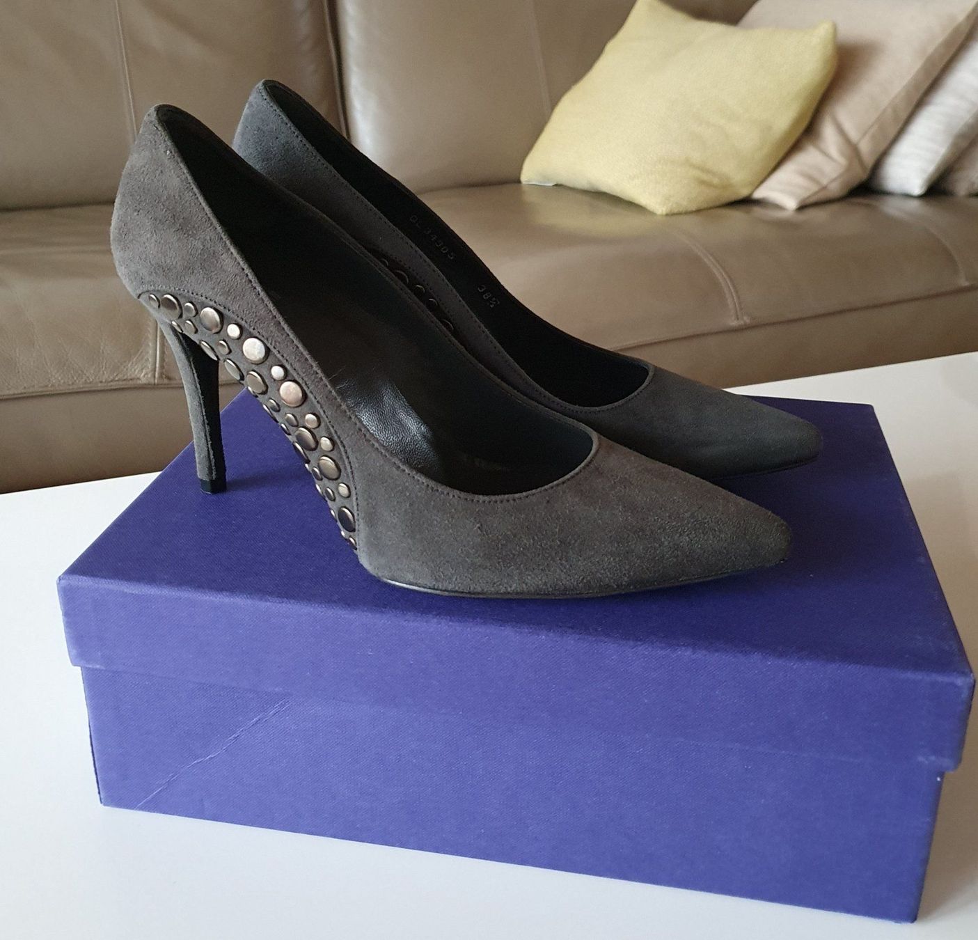 Stuart Weitzman Scarpe da donna: Klassische Pumps 38.5 Stuart Weitzman – Nuovo e nell'imballaggio originale da Cham venduto da Primles
