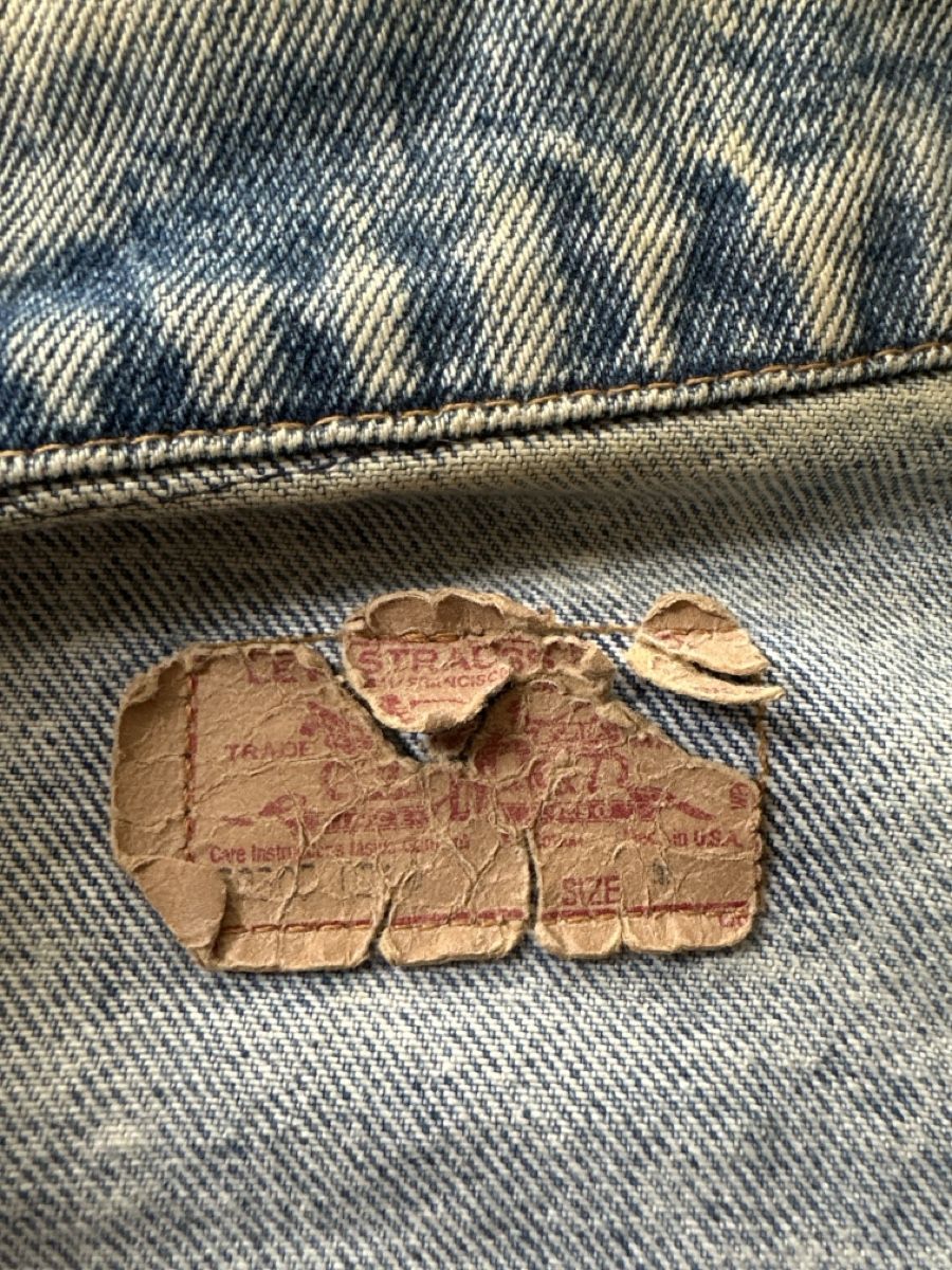 Levi's Jacken: Levi's Jeans Jacke, Gr.M, mit Patches – Neu (gemäss Beschreibung) aus Emmen von moodle13 1