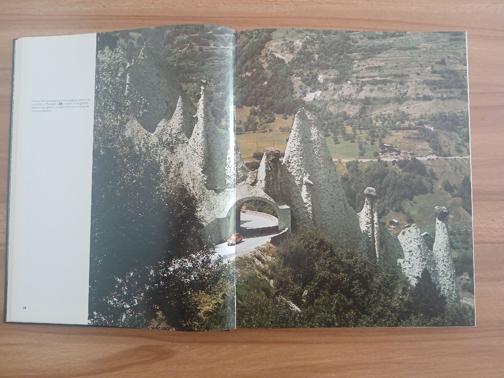 Libri: La Suisse et ses Glaciers – Usato da Le Sentier venduto da arc_2thy 3