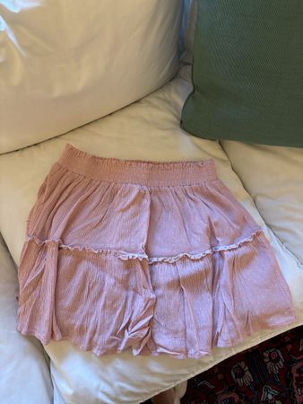 Pink tiered skirt