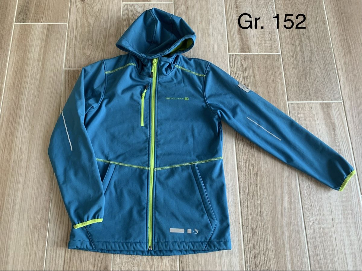 Trevolution Vestes: Trevolution Softshelljacke Gr. 152 – D'occasion à Rudolfstetten par Joyw