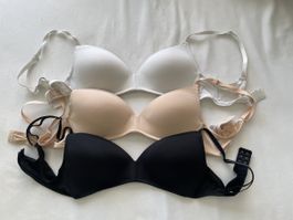 3 Bügel BHs, Grösse 80C/85C, in gutem Zustand