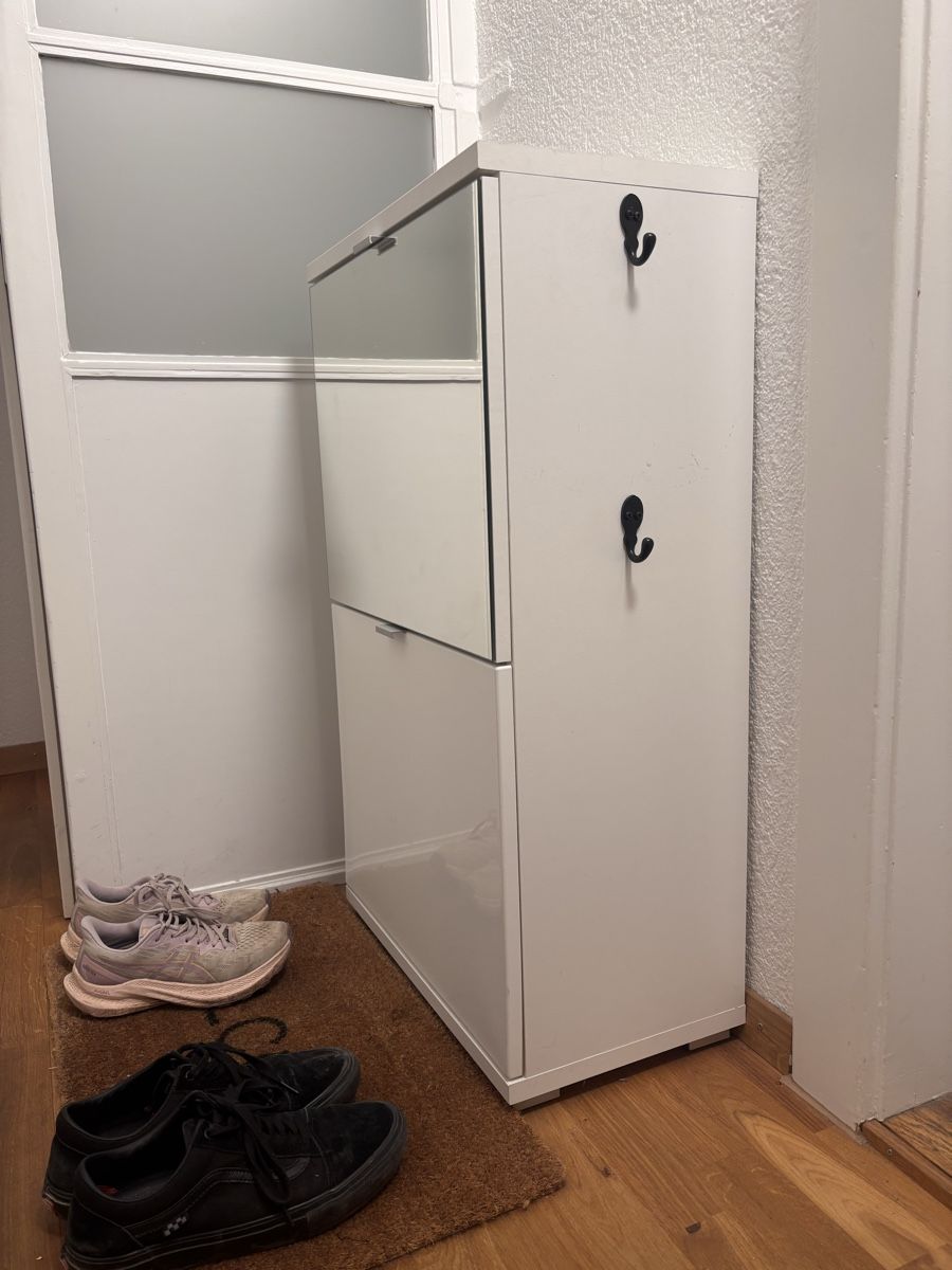 Guardaroba: Schuhschrank mit Spiegel – Usato da Bern venduto da lucamueller02 6