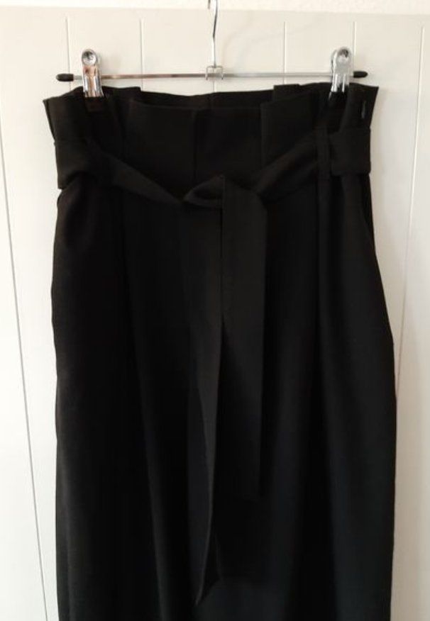 Pantaloni: Culotte Hose schwarz – Nuovo (secondo la descrizione) da Basel venduto da acrettenand 1