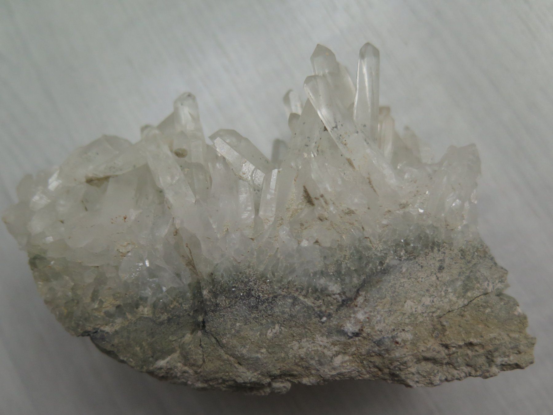 Minerali & Pietre curative: Bergkristall von Bulgarien – Usato da Schaffhausen venduto da Yamakana51L8736OQ8 4