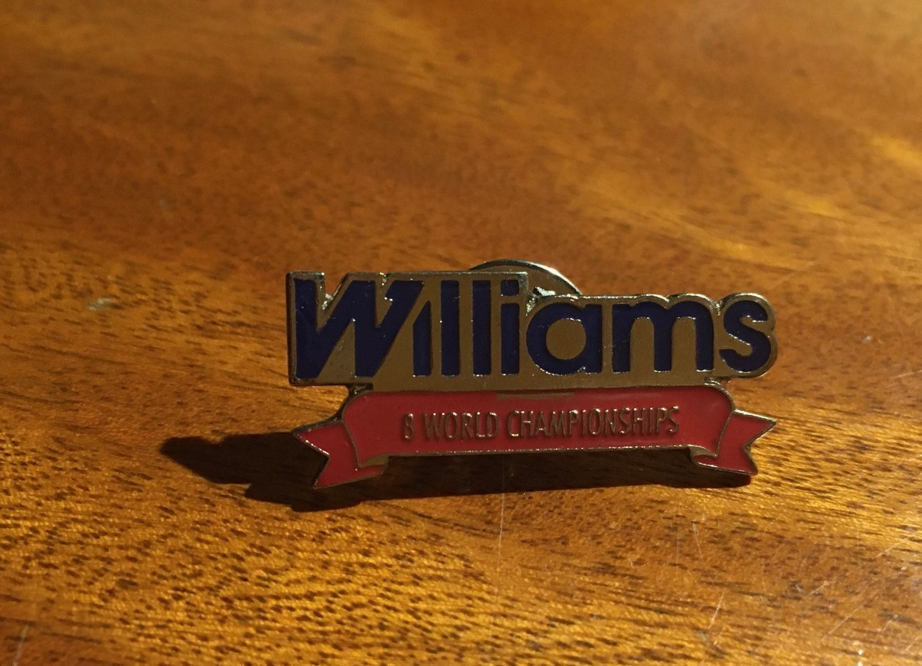 Placchette & Badge: Pin Williams – Usato da Paudex venduto da micinque