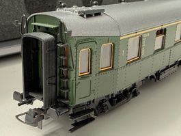 Roco 44444 DB Hecht Personenwagen 1. Kl. mit Licht / DC HO