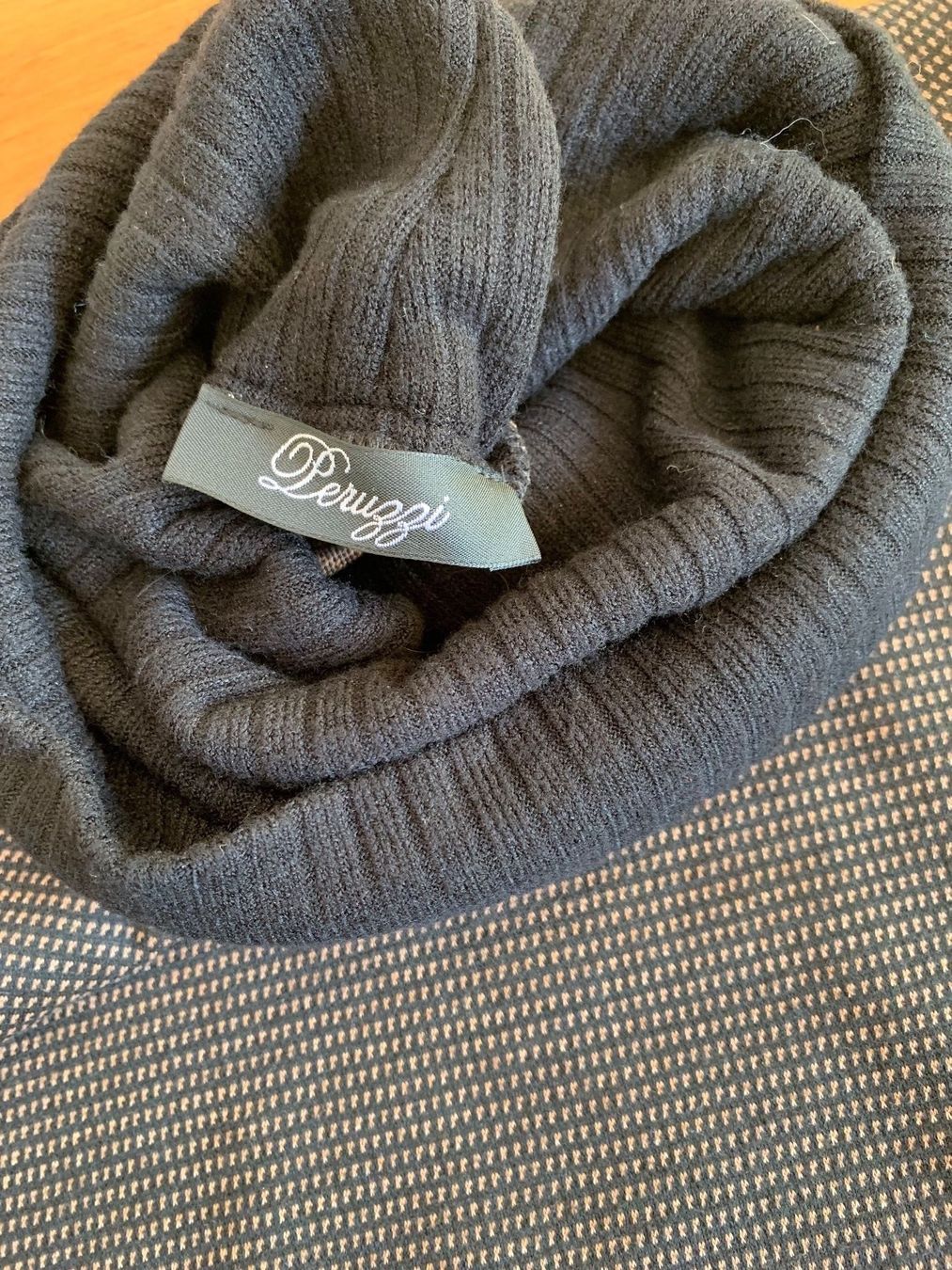 Maglioni & Felpe: PERUZZI stylischer Oversize Rollkragen Pullover Gr. 36 wNEU – Nuovo (secondo la descrizione) da Meiringen venduto da Stuffandmore 3
