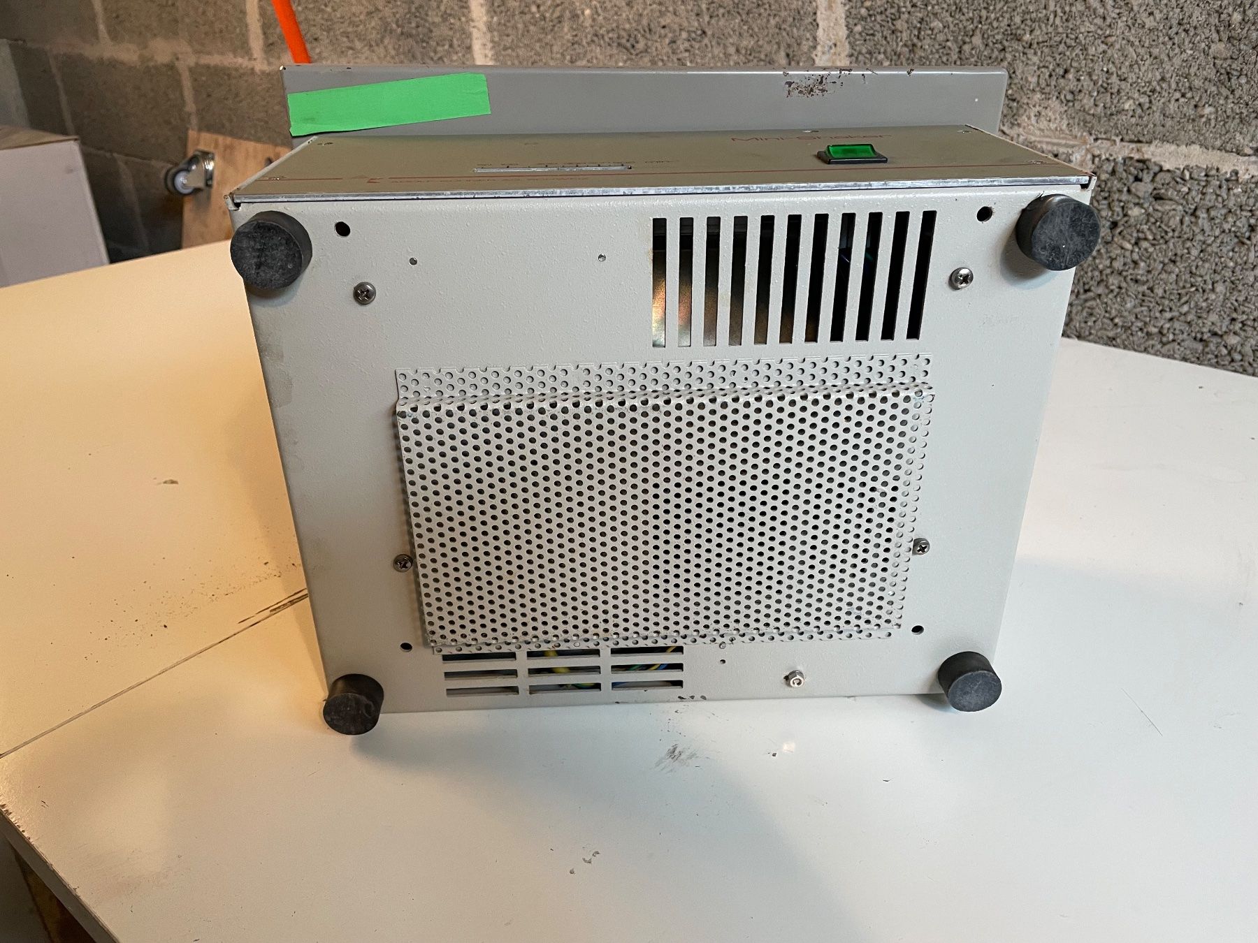 Tutte le macchine: Adolf Kühner Mini Shaker / Plateau oscillant – Usato da Les Acacias venduto da Lynncia 4