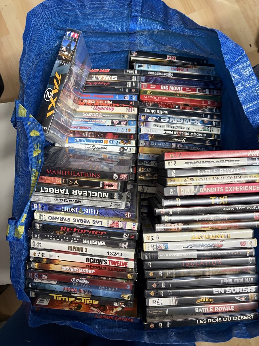 Tous les DVDs: DVD – D'occasion à Granges-Paccot par Fwaeber