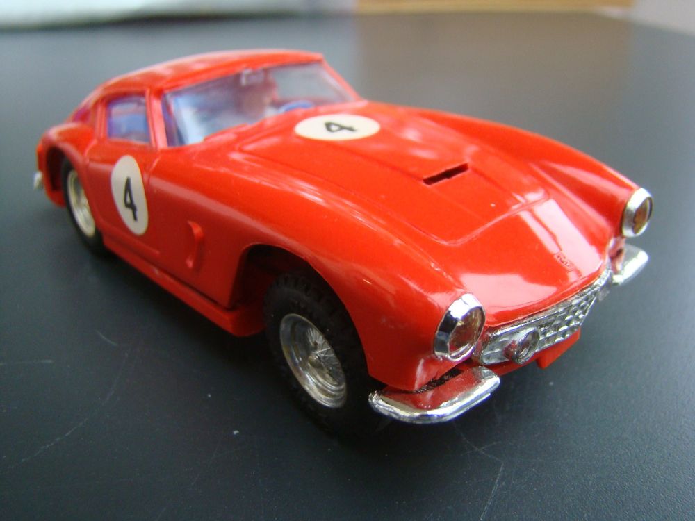 Scalextric France C69 Ferrari GT 250 SWB Berlinetta - NEUVE Sous Boîte - Rare