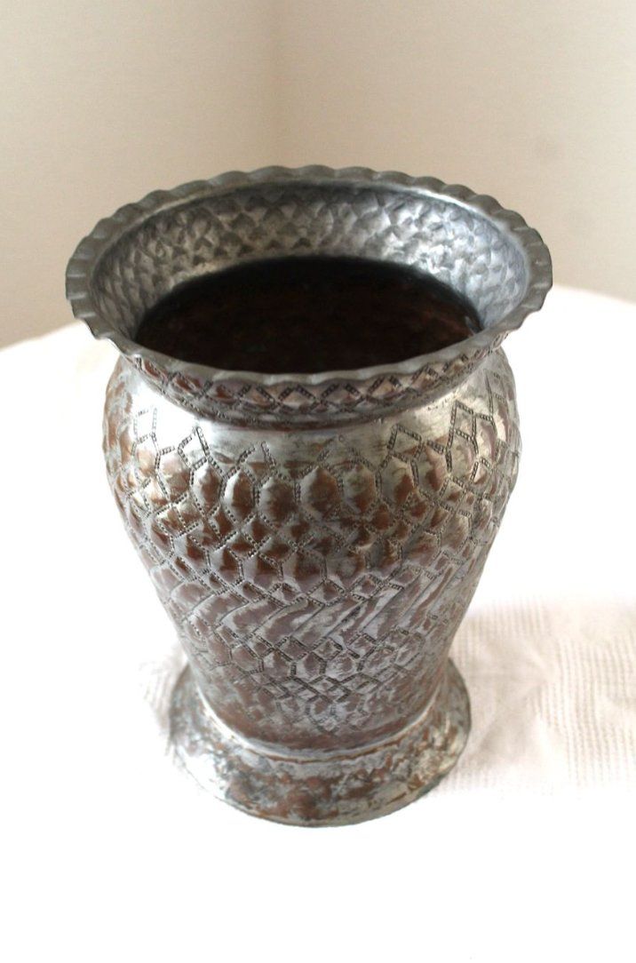 Vasi & Recipienti: Alte Vase mit kupferner Patina – Usato da Locarno venduto da fripui 1