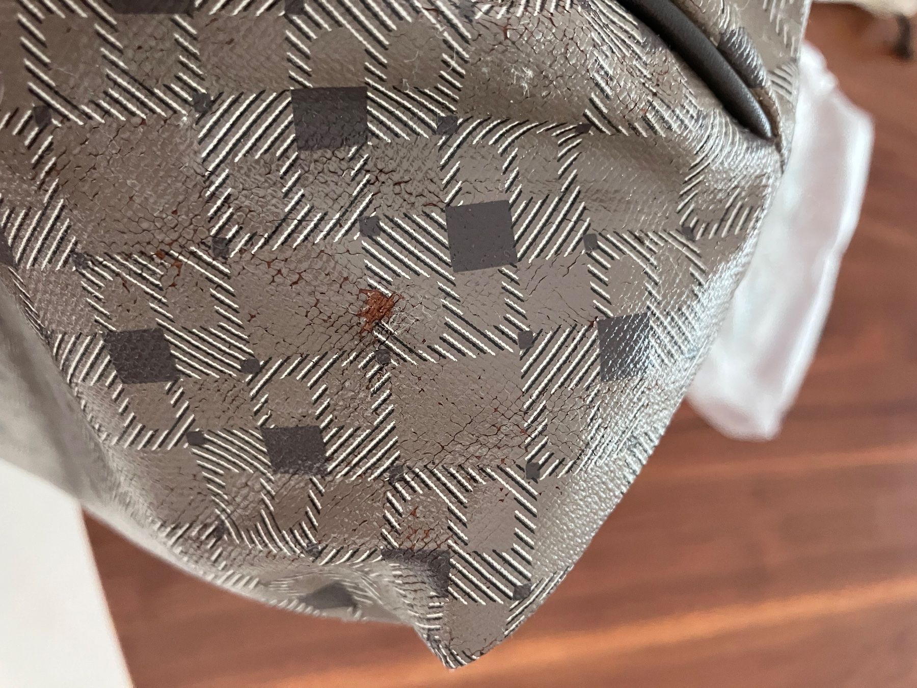 Bally Sacs femmes: Bally Tasche – Défectueux à Windisch par Lyudmila01 8