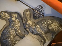 Vintage Schoggi-Hase Form + Schneebesen, Top Zustand! 2 form