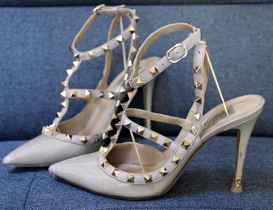 Valentino Scarpe da donna: Pumps Valentino Rockstud .38 1/2 – Usato da Collonges venduto da Auganien 8