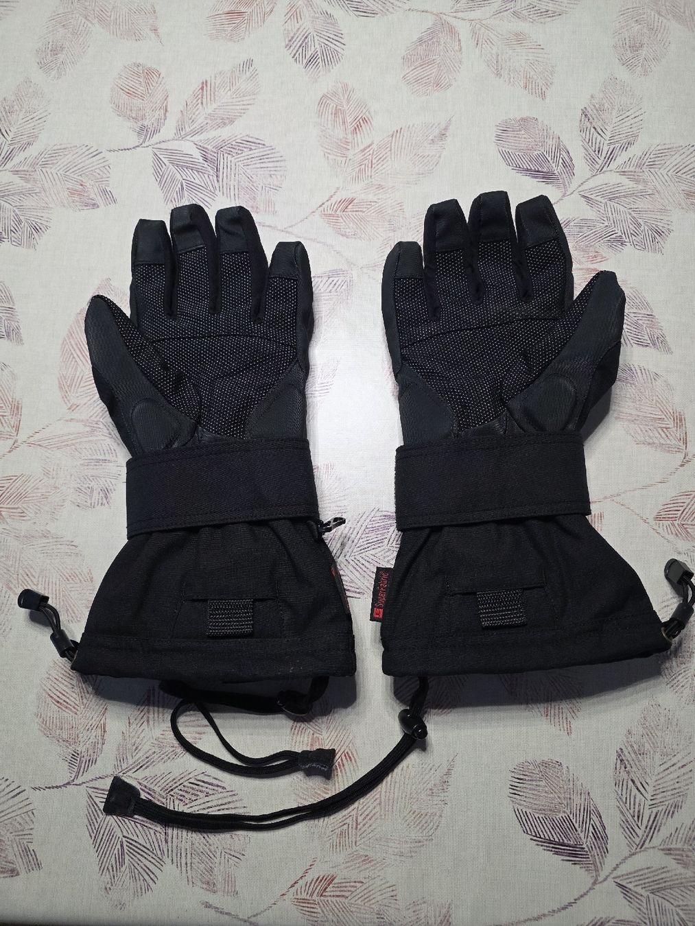 Ziener Guanti & manicotti: Ziener Goretex Warm Ski- und Snowboard Handschuhe – Usato da Rotkreuz venduto da Icebreaker12 1
