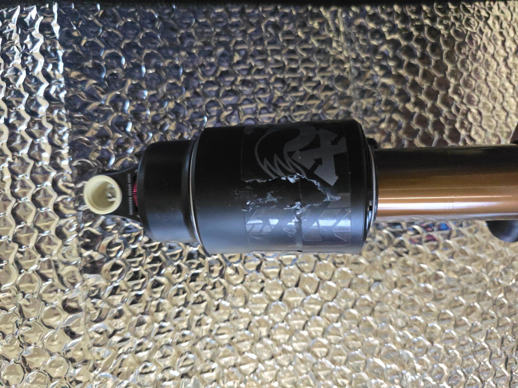Fox Pezzi di ricambio: Fox Float X2 Factory 205 x 65mm Kashima – Nuovo (secondo la descrizione) da Tenero venduto da Zinna 4