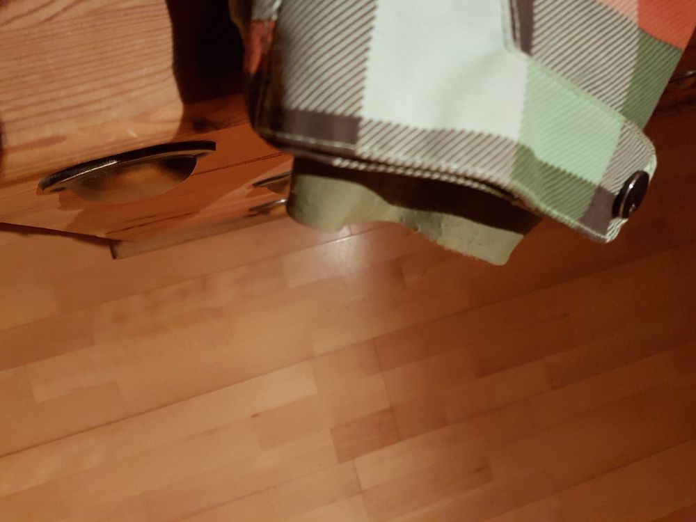 Burton Jacken: Ski-Jacke von Burton, grün- orange-braun kariert, Grösse M – Gebraucht aus Buttisholz von Simone_n 7