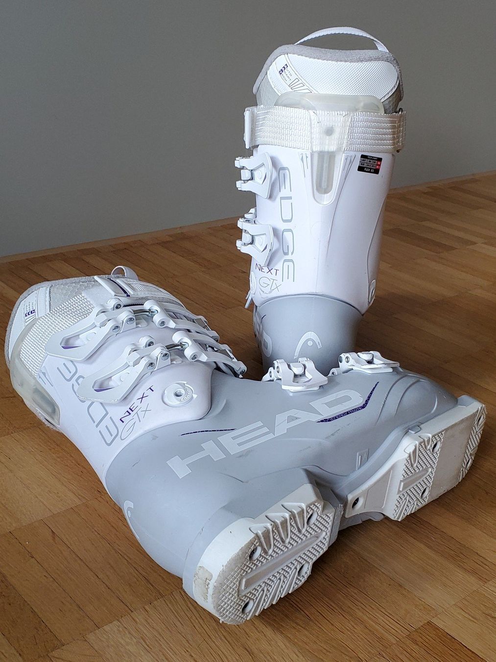 Head Scarpe da donna: HEAD Ski Schuh 24.5 (Gr. 38-39) – Usato da Kriens venduto da deb_tl9k 2