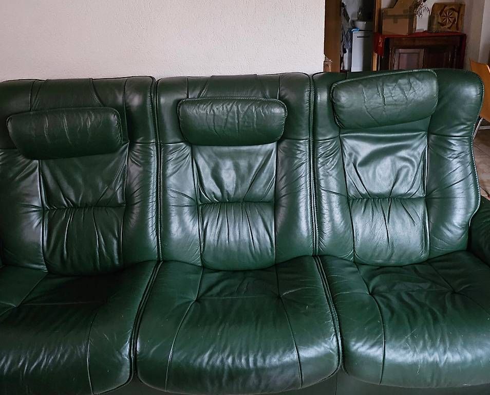 Sofas: Canapé – Gebraucht aus Le Grand-Saconnex von DanielleI77