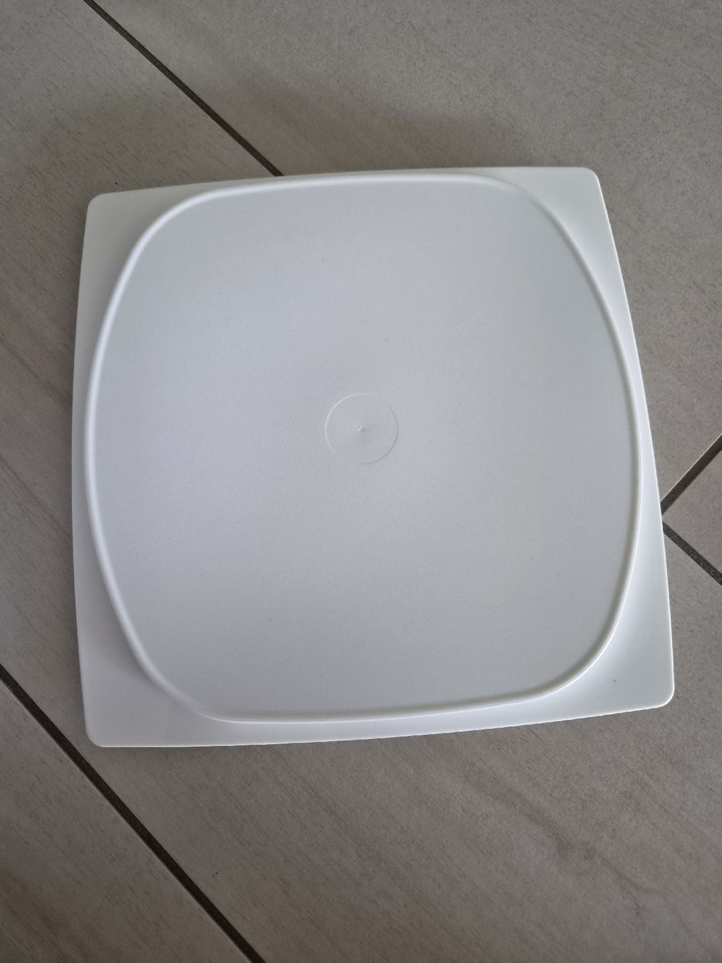 Tupperware Contenitori & Simili: Tupperware Käseglocke klein – Nuovo (secondo la descrizione) da Glattfelden venduto da Leya_Siso 2